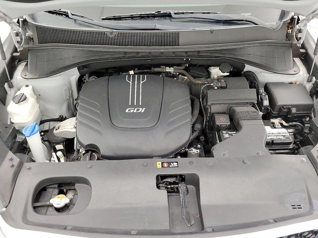Photo of 2018 Silver Kia Sorento