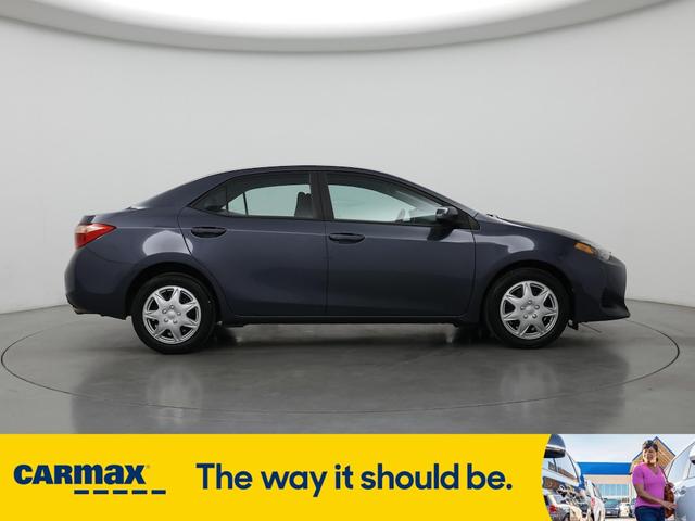 Photo of 2019 Blue Toyota Corolla