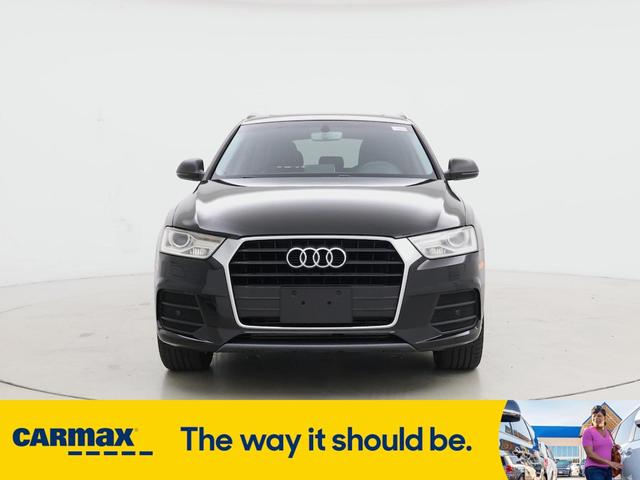 Photo of 2016 Black Audi Q3