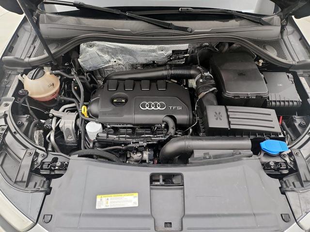 Photo of 2016 Black Audi Q3