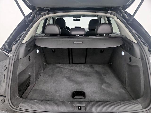 Photo of 2016 Black Audi Q3
