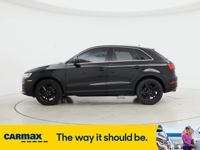 Photo of 2016 Black Audi Q3