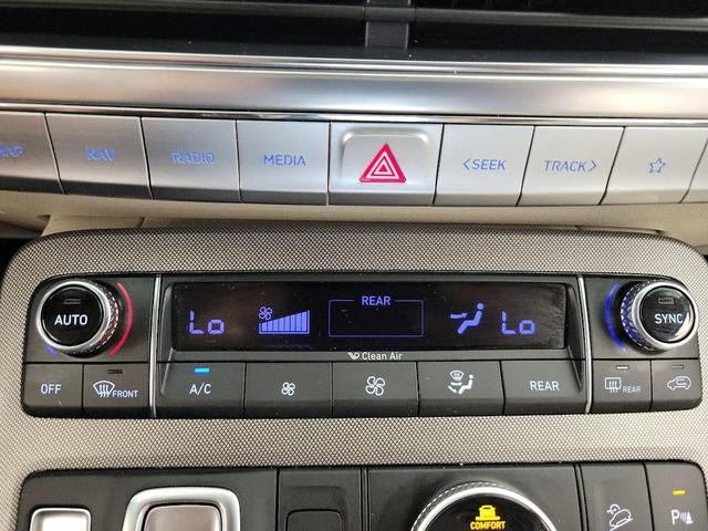 Photo of 2021 White Hyundai PALISADE