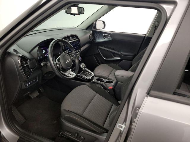 Photo of 2023 Gray Kia Soul