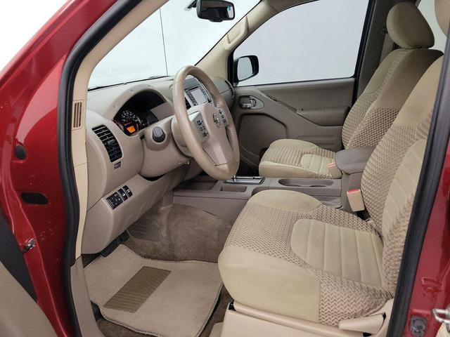 Photo of 2018 Red Nissan Frontier