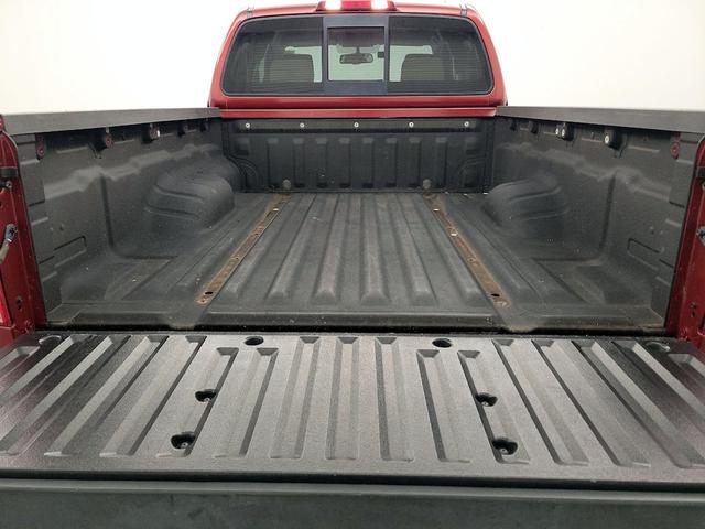 Photo of 2018 Red Nissan Frontier