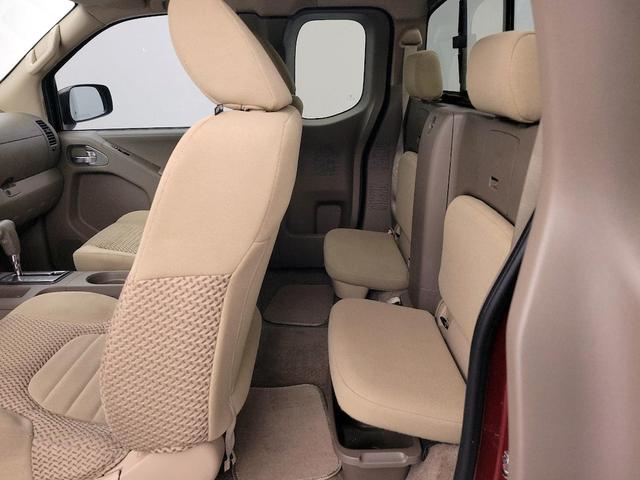 Photo of 2018 Red Nissan Frontier