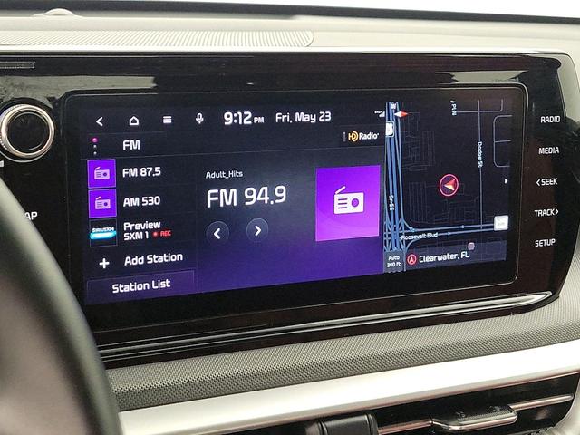 Photo of 2023 White Kia K5