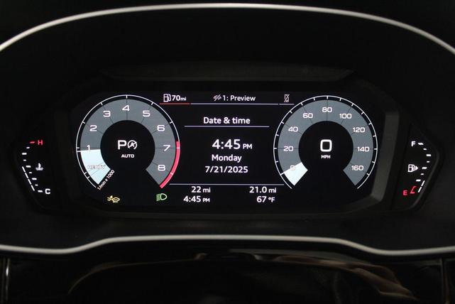Photo of 2025 Mythos Black Metallic Audi Q3