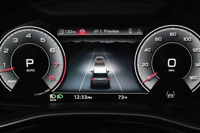 Photo of 2025 Mythos Black Metallic Audi Q7