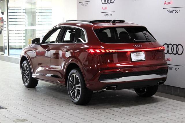 Photo of 2025 Grenadier Red Metallic Audi Q5
