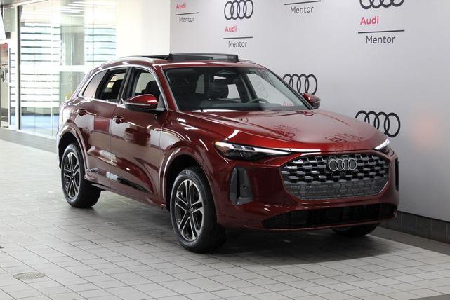 Photo of 2025 Grenadier Red Metallic Audi Q5