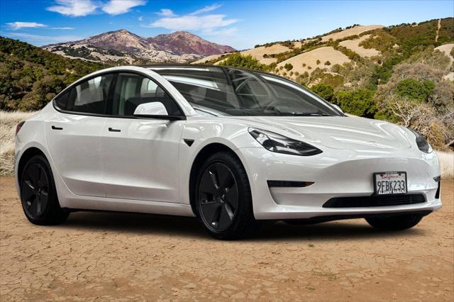 Photo of 2023 Pearl White Multi-Coat Tesla Model 3