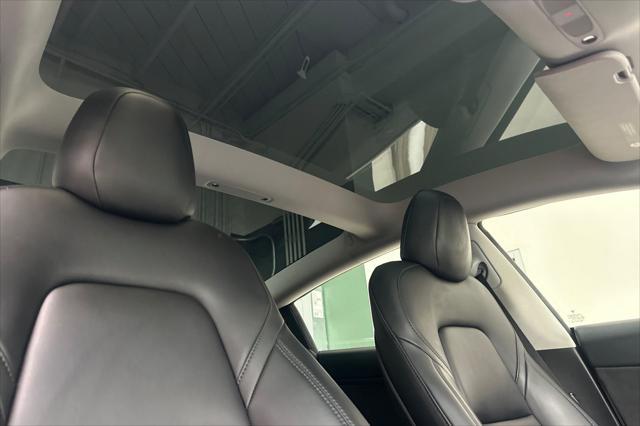 Photo of 2023 Pearl White Multi-Coat Tesla Model 3
