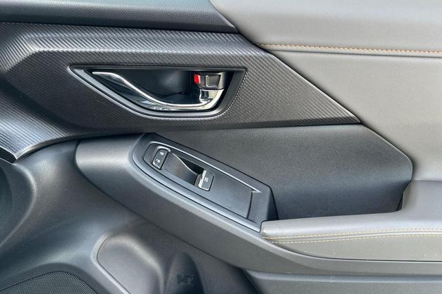 Photo of 2025 Silver Metallic Subaru Crosstrek