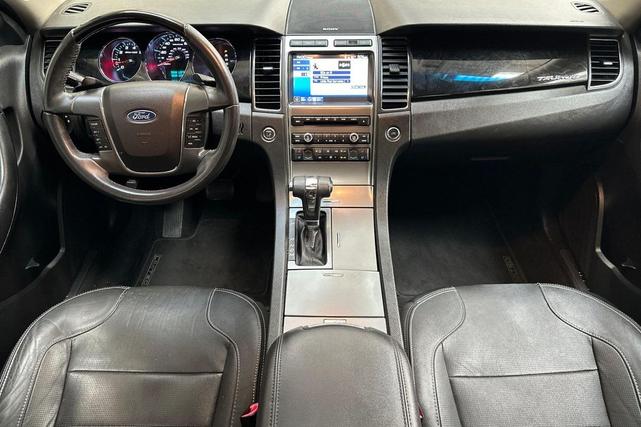 Photo of 2011 Ingot Silver Metallic Ford Taurus
