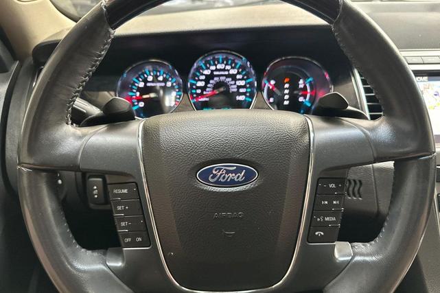 Photo of 2011 Ingot Silver Metallic Ford Taurus