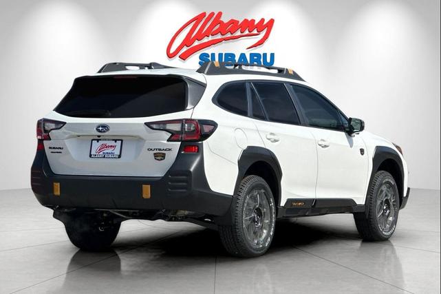 Photo of 2025 White Pearl Subaru Outback