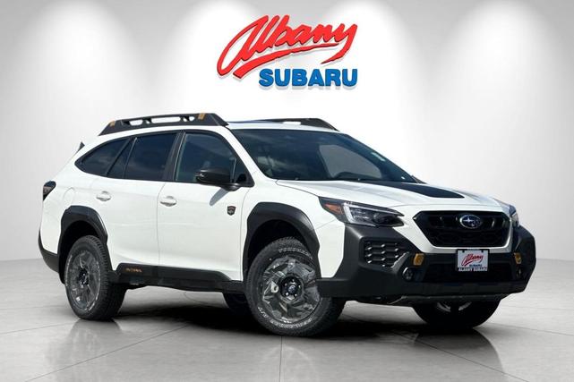 Photo of 2025 White Pearl Subaru Outback
