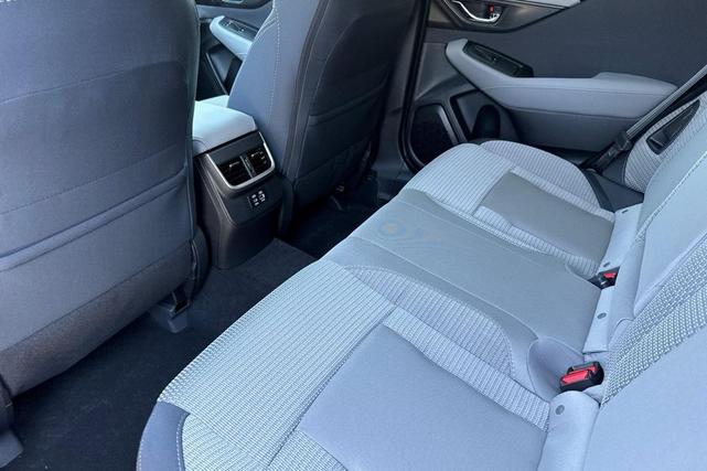 Photo of 2025 Silver Metallic Subaru Outback