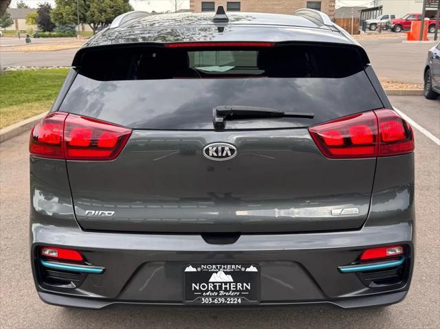 Photo of 2021 Gray Kia Niro EV
