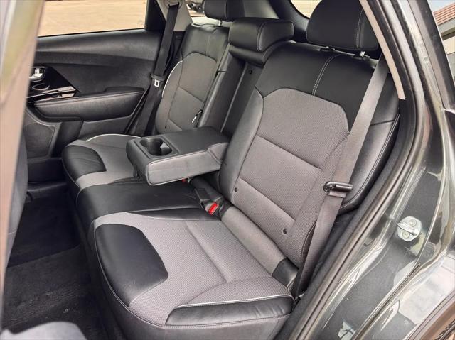 Photo of 2021 Gray Kia Niro EV