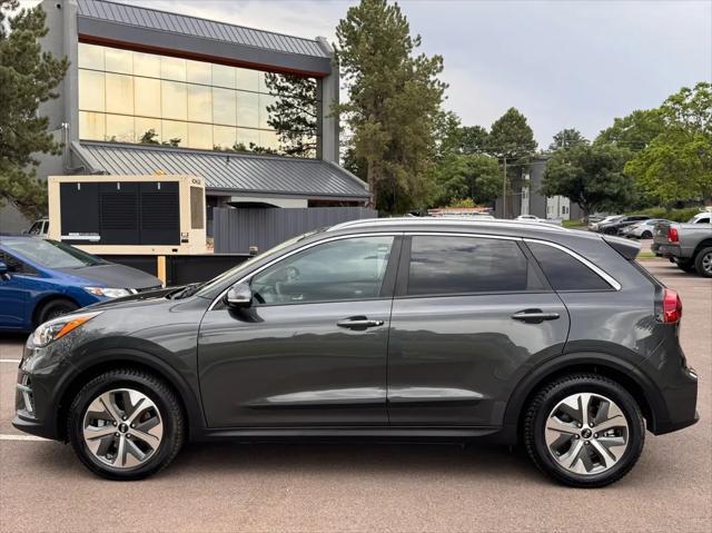 Photo of 2021 Gray Kia Niro EV
