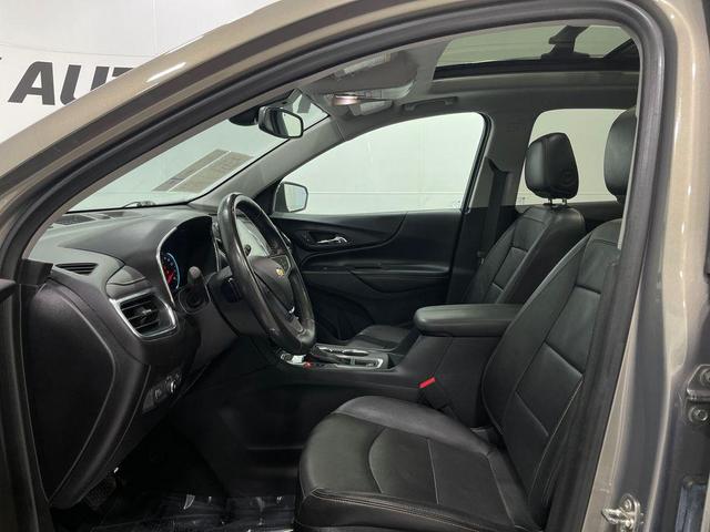 Photo of 2019 Pepperdust Metallic Chevrolet Equinox