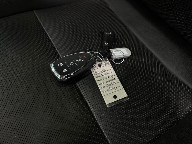 Photo of 2019 Pepperdust Metallic Chevrolet Equinox