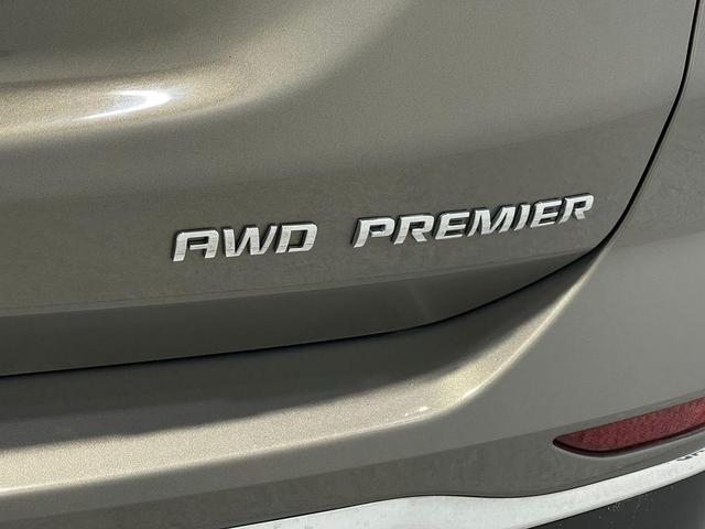 Photo of 2019 Pepperdust Metallic Chevrolet Equinox