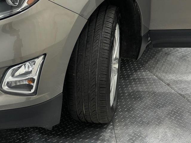 Photo of 2019 Pepperdust Metallic Chevrolet Equinox