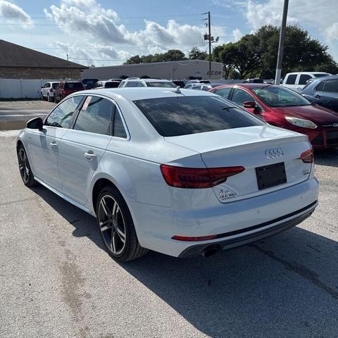 Photo of 2017 Glacier White Metallic Audi A4