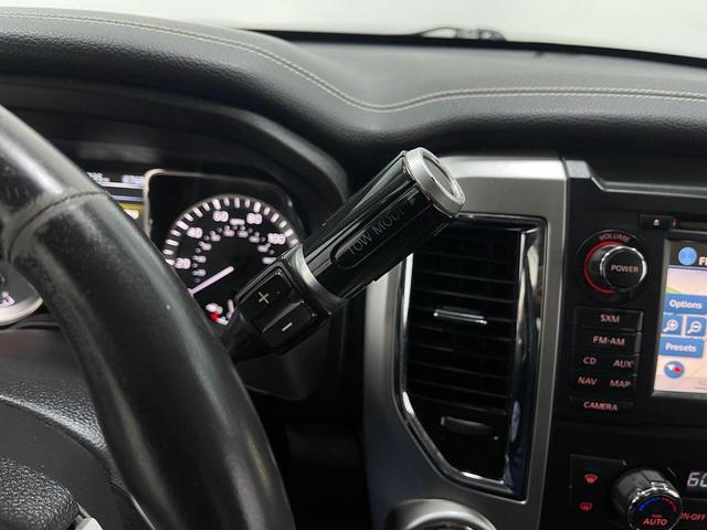 Photo of 2017 Deep Blue Pearl Nissan Titan