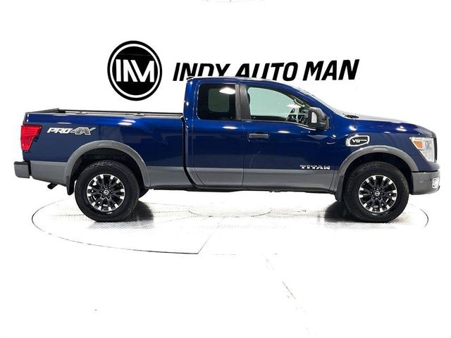 Photo of 2017 Deep Blue Pearl Nissan Titan