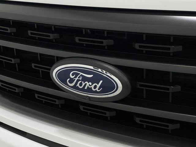 Photo of 2023 Oxford White Ford F-150