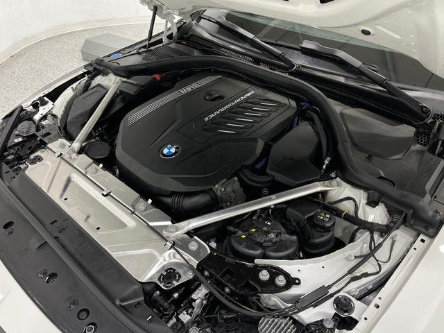 Photo of 2023 Alpine White BMW M440 Gran Coupe