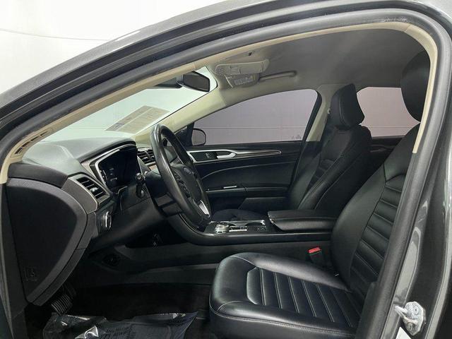 Photo of 2020 Magnetic Metallic Ford Fusion