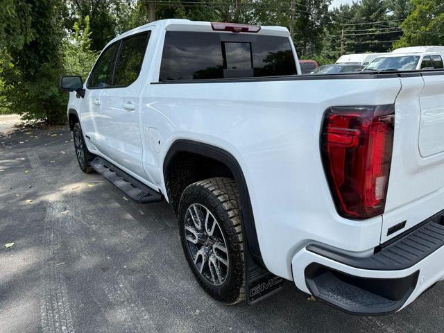 Photo of 2023 Summit White GMC Sierra 1500