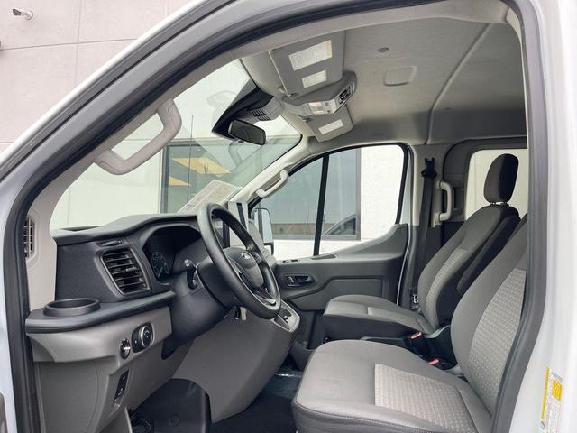 Photo of 2022 Oxford White Ford Transit-350
