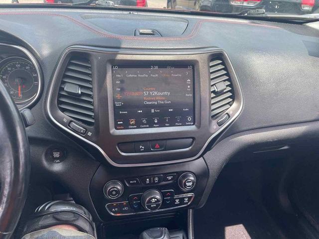 Photo of 2021 Velvet Red Pearlcoat Jeep Cherokee