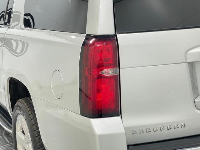 Photo of 2020 Silver Ice Metallic Chevrolet Suburban