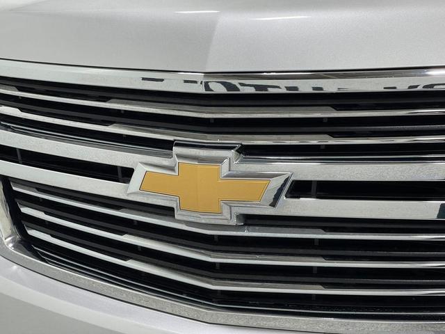 Photo of 2020 Silver Ice Metallic Chevrolet Suburban