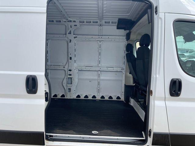 Photo of 2022 Bright White Clearcoat RAM ProMaster 2500