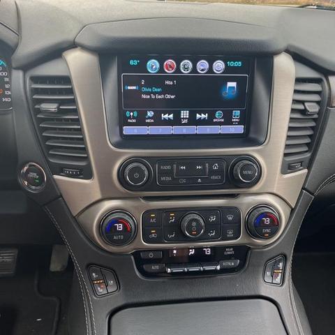 Photo of 2018 White Frost Tri-Coat GMC Yukon XL