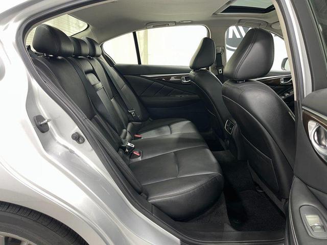 Photo of 2019 Liquid Platinum INFINITI Q50