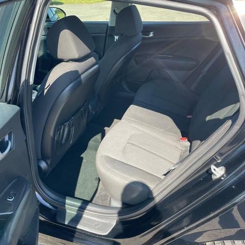 Photo of 2018 Ebony Black Kia Optima