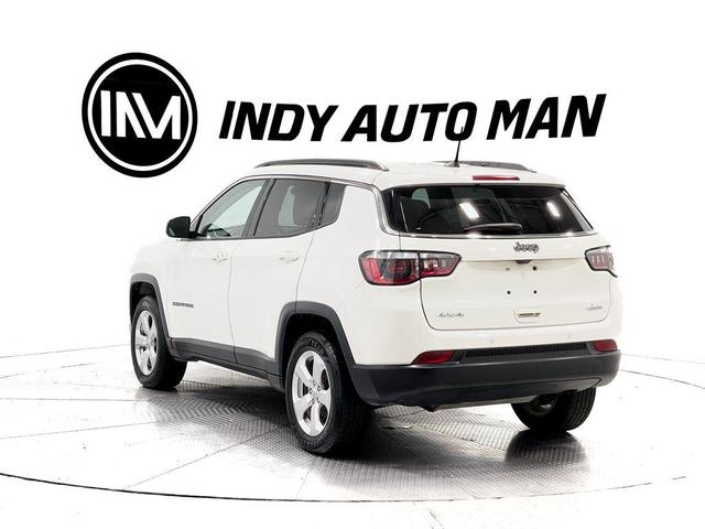 Photo of 2018 White Clearcoat Jeep Compass
