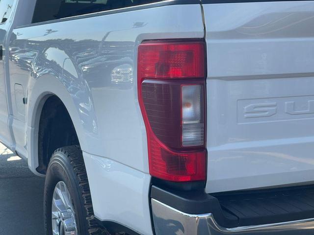 Photo of 2021 Oxford White Ford F-250