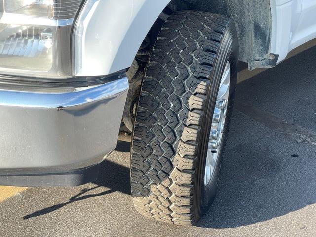 Photo of 2021 Oxford White Ford F-250