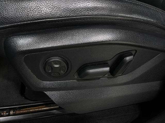 Photo of 2018 Orca Black Metallic Audi Q7